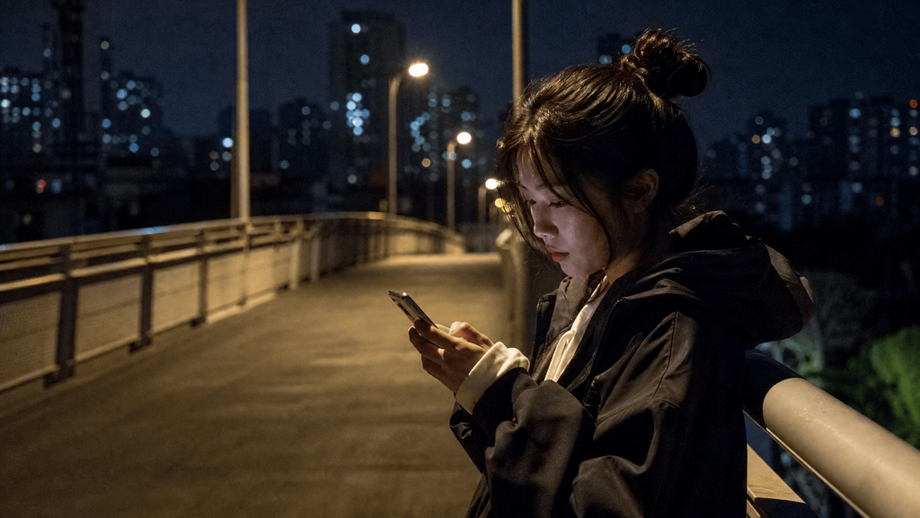 图片[10]-【三十二】镜头词写上去，图却更假了？别混用广角特写，先让观众站对位置-元界深掘