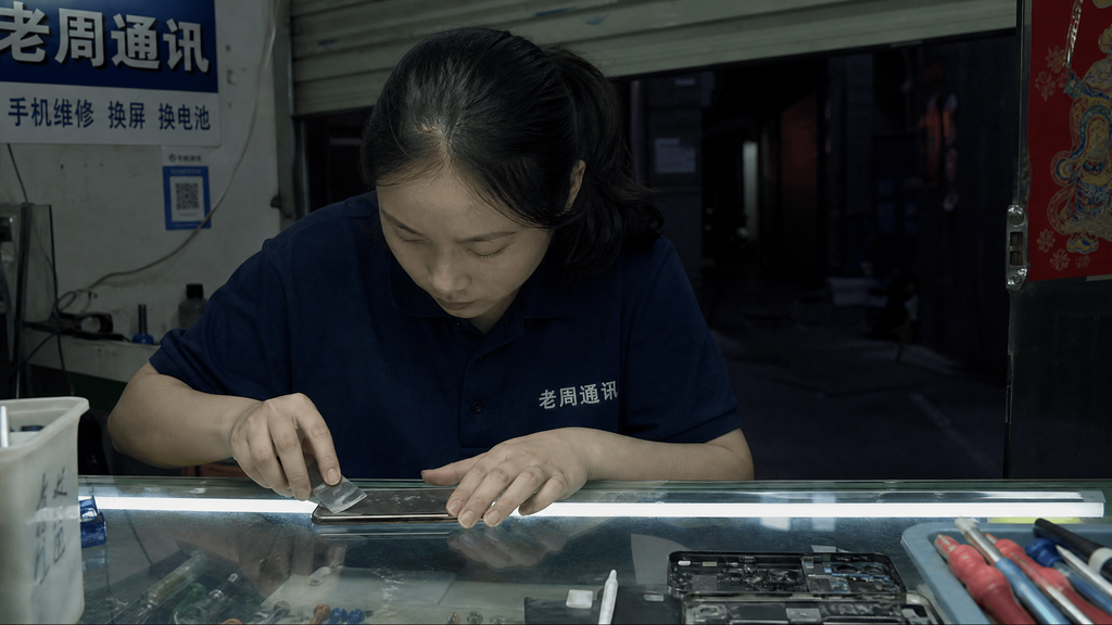 图片[1]-【五十五】一切镜就换人？别再往视频框里塞八百字，先让这条片子在纸上走完-元界深掘